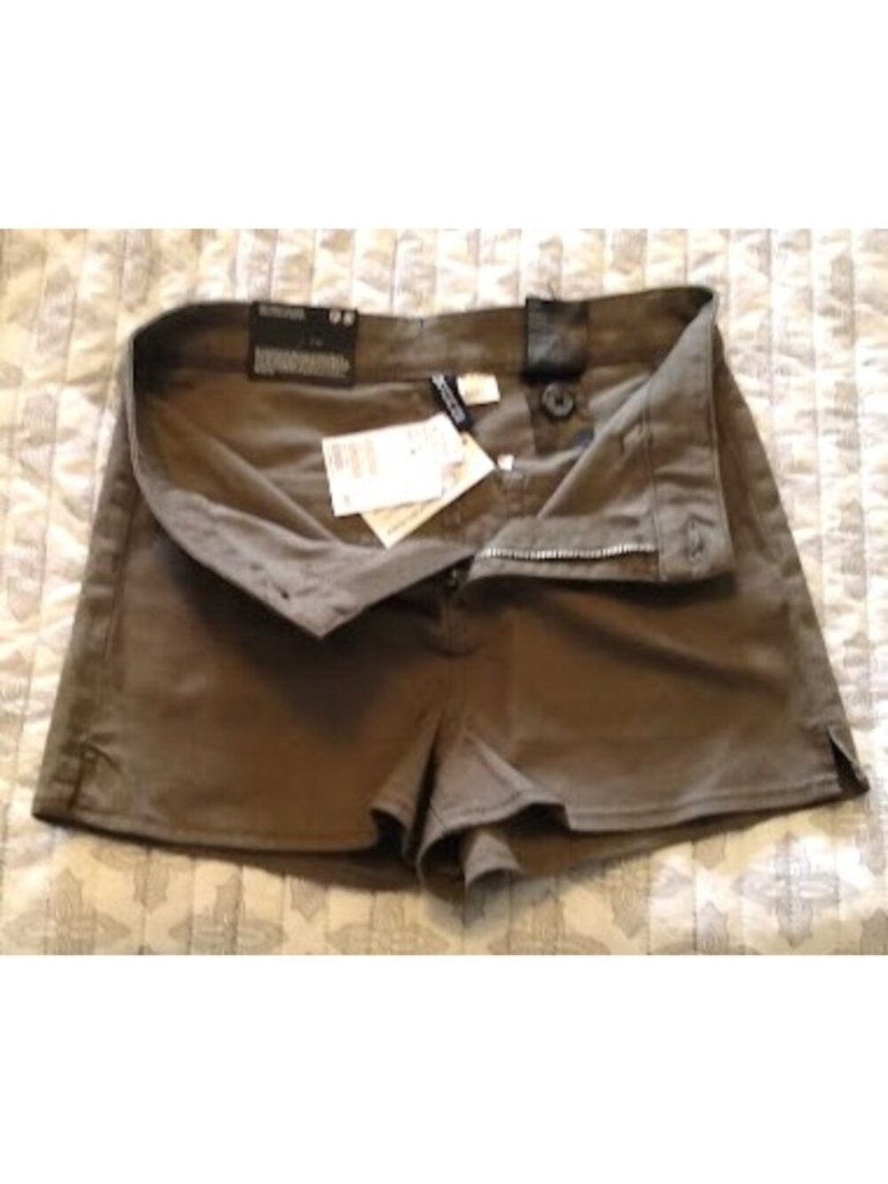 H&M High Waist Shorts Size 6 NWT